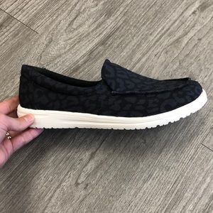 Black Cheetah Shoes 7.5